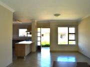 2 Bedroom Townhouse To Rent in The Wilds