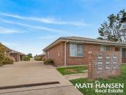 2 Bedroom Unit Close to Hospital & Amenities