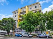 2 Bedroom Unit in Prime Location