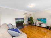 2 Bedroom Unit in Quiet Cul de sac