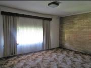 2 Bedroom Unit in Ringwood!