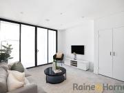 2 Bedroom Unit in the Heart of Miranda