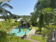 2 BEDROOM UNIT IN TROPICAL RESORT STYLE APARTMENTS