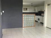 2 BEDROOM UNIT NESTLED BENEATH CASTLE HILL!