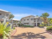 2 Bedroom Unit Resort style living near Beach