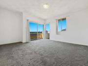 2 Bedroom Unit with Double Garage in Prime Location