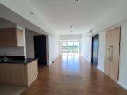 2 Bedroom Unit with Parking, The Veranda, Arca South,...