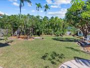 2 Bedroom Villa with Pool in Gated Community – Pet Friendly!