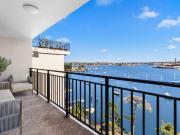 2 Bedroom Waterfront Apartment with Uninterrupted Water...