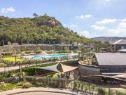 2 BedroomApartment / Flat For Rent inMulbarton