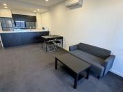 2 Bedrooms 1 Bathroom Apartment