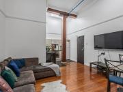 2 bedrooms 1 bathrooms apartment in City