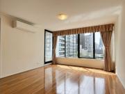 2 Bedrooms 2 Bathroom 1 Carpark @South Melbourne