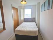 2 bedrooms 2 bathrooms