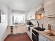 2 Bedrooms and balcony in Charonne, Paris Amsterdam...