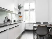 2 BEDROOMS APARTMENT CLOSE TO THE RING, Berlin Amsterdam...