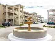 2 Bedrooms Apartment in Muizenberg