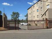 2 bedrooms apartment to let in fleur.