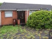 2 Bedrooms Bungalow for rent in Godson Street, Royton,...