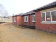 2 Bedrooms Bungalow for rent in Hillside Mount,...