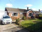 2 Bedrooms Bungalow for rent in Huntington Road,...