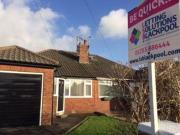 2 Bedrooms Bungalow for rent in Kelsons Avenue, Thornton...