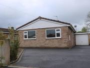2 Bedrooms Bungalow for rent in Litley Drive, Cheadle ST10