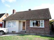 2 Bedrooms Bungalow for rent in Purcell Cole, Writtle CM1
