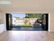 2 Bedrooms Bungalow for rent in Tonbridge Chambers,...