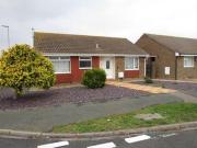 2 Bedrooms Bungalow for rent in Wordsworth Drive,...