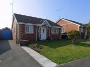 2 Bedrooms Bungalow for sale in Chapel Close, Clowne,...