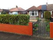 2 Bedrooms Bungalow for sale in Crewe Road, Crewe,...