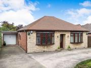 2 Bedrooms Bungalow for sale in Kiveton Lane, Todwick,...
