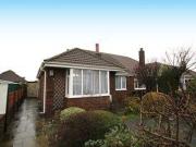 2 Bedrooms Bungalow for sale in Ledbury Avenue, Lytham...