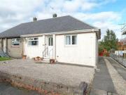 2 Bedrooms Bungalow for sale in Lochview, New Cumnock,...