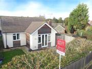 2 Bedrooms Bungalow for sale in Mill Road Avenue,...