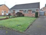2 Bedrooms Bungalow for sale in Newent Close, Willenhall...