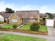 2 Bedrooms Bungalow for sale in St. Marys Drive, East...