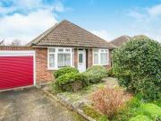 2 Bedrooms Bungalow for sale in Wheat Hill, Letchworth...
