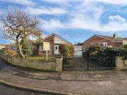 2 Bedrooms Bungalow for sale in Windsor Rise, Aston,...