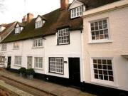 2 Bedrooms Cottage for rent in St. Marys Square,...