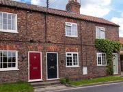 2 Bedrooms Cottage for rent in Wheldrake, York YO19