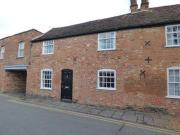 2 Bedrooms Cottage for sale in 1 Court Row, Upton Upon...