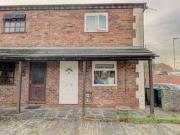 2 Bedrooms Cottage for sale in Buckley Barn Court, Heape...