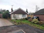 2 Bedrooms Detached bungalow for rent in Hawkesmore...