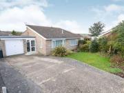 2 Bedrooms Detached bungalow for sale in Cambridge...