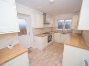 2 Bedrooms Detached bungalow for sale in Gannow Lane,...