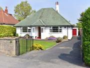 2 Bedrooms Detached bungalow for sale in Green Lane,...