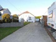 2 Bedrooms Detached bungalow for sale in Neuadd Road,...
