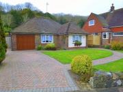 2 Bedrooms Detached bungalow for sale in Parkway,...